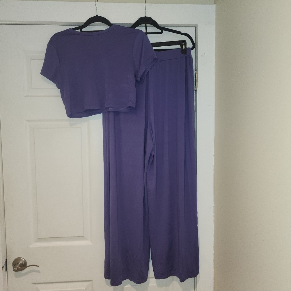 SHEIN Purple Crop Top